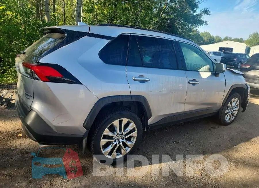 2T3D1RFV9LC120774 Photo# 3