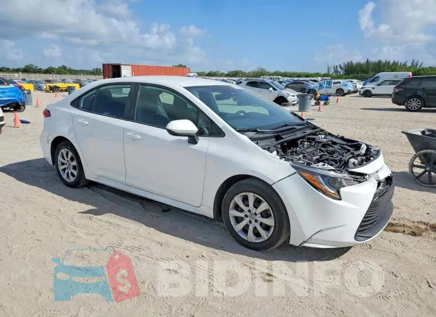 5YFB4MDE6RP207747 Photo# 4