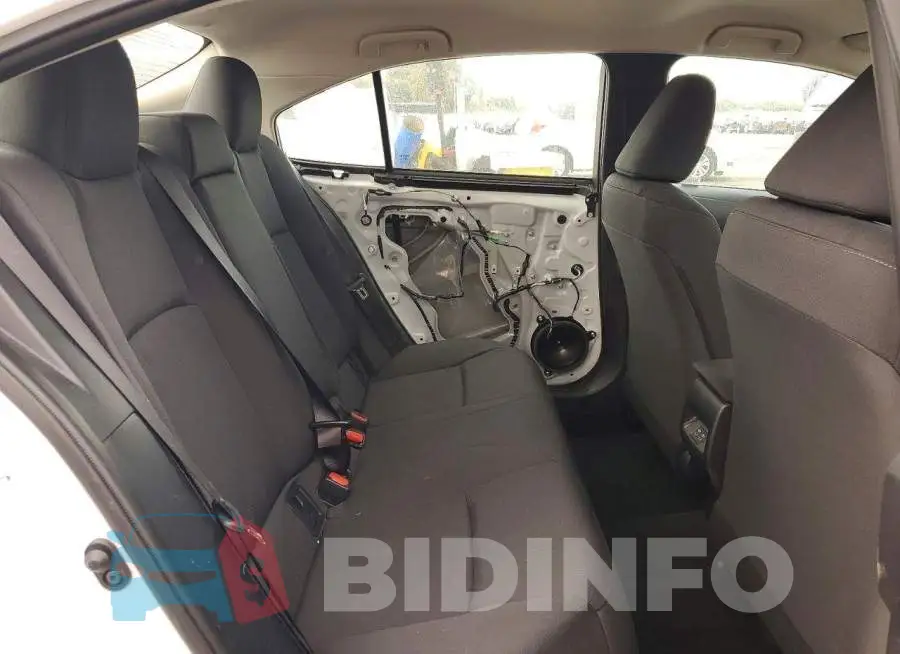 5YFB4MDE6SP359338 Photo# 10