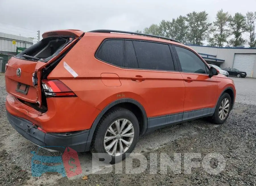 3VV1B7AX2KM146582 Photo# 3