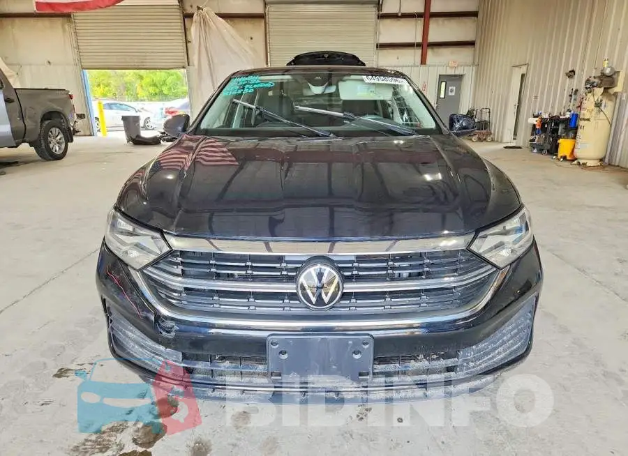 3VW5M7BU0PM047441 Photo# 5