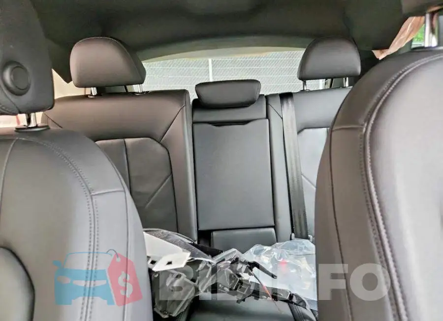 WA1DECF32M1050981 Photo# 10