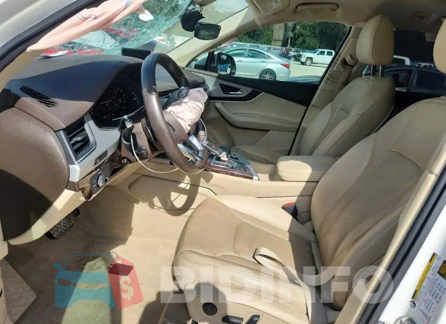 WA1LHAF78KD034337 Photo# 7