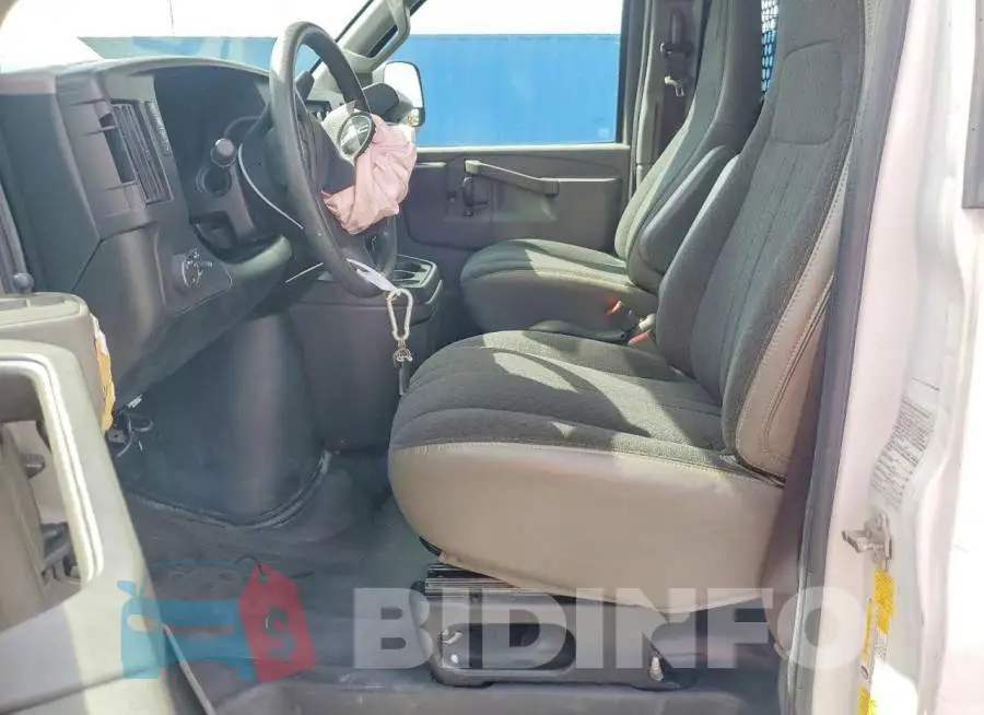 1GTW7AFP3M1307159 Photo# 7