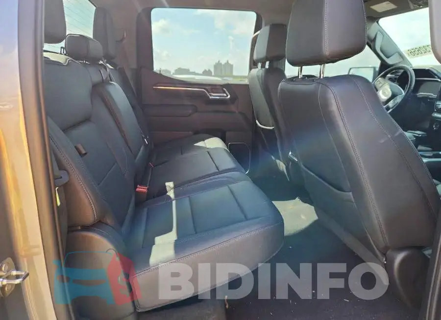 3GTUUDED1RG118088 Photo# 10