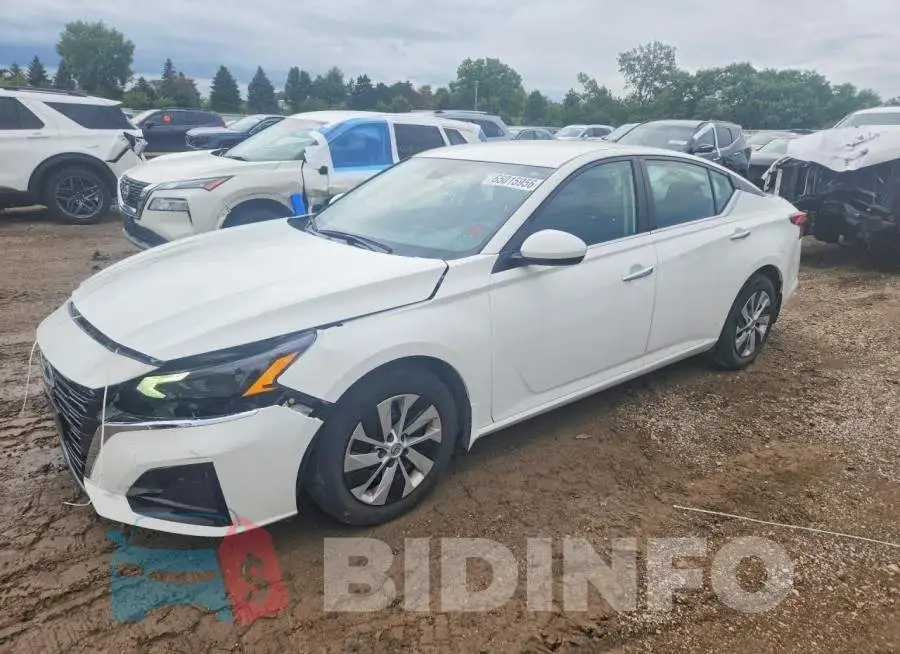 1N4BL4BV2PN379618 Photo# 1