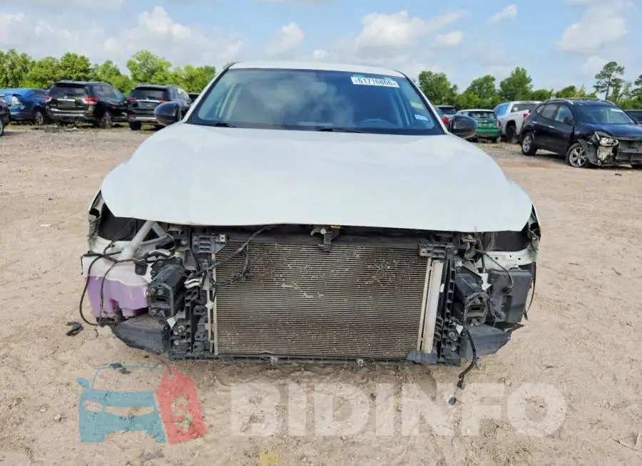 1N4BL4CV9KC162571 Photo# 5