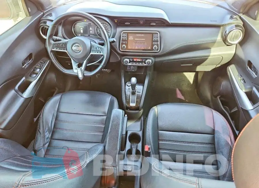 3N1CP5CU3KL560480 Photo# 8