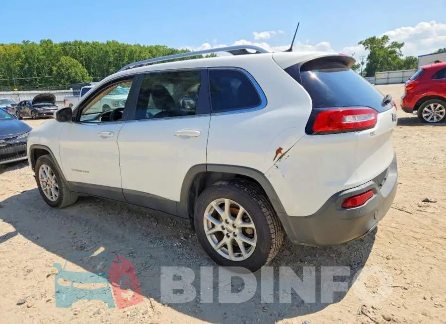 1C4PJLCB1JD573932 Photo# 2