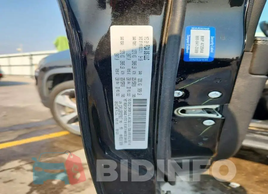 1C4PJLDB7KD278317 Photo# 13