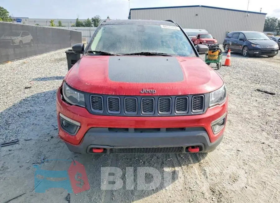 3C4NJDDB5LT126609 Photo# 5