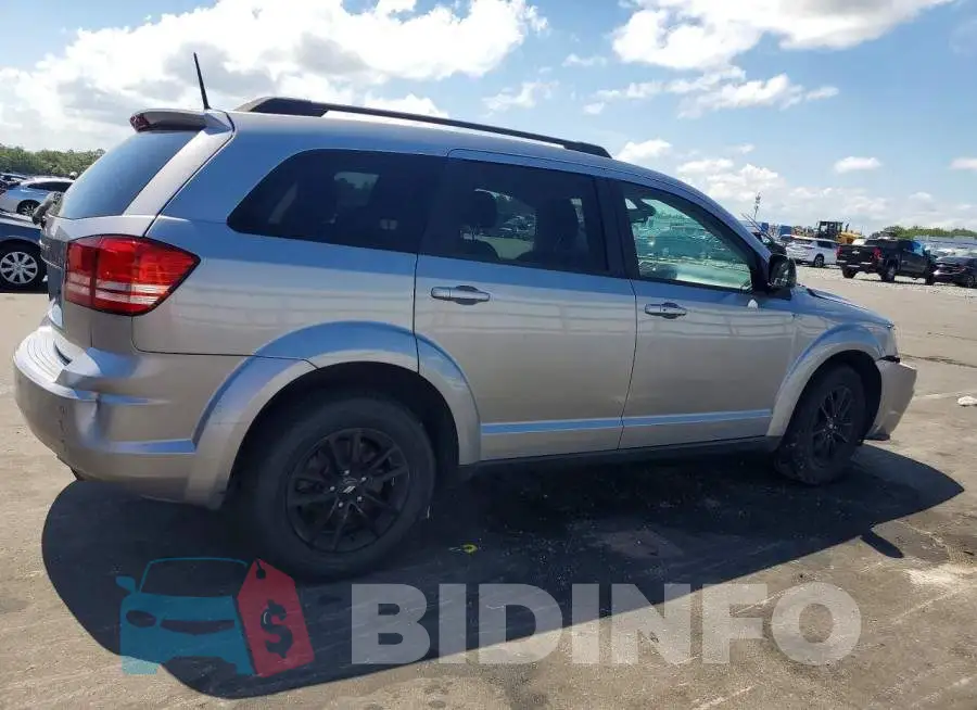 3C4PDCAB4LT214114 Photo# 3