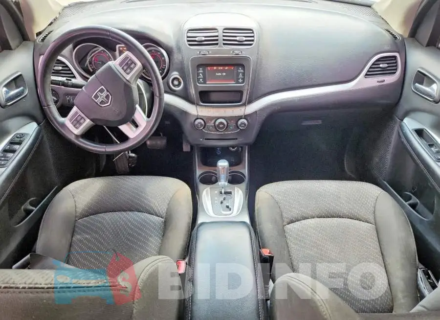 3C4PDCAB6JT520213 Photo# 8