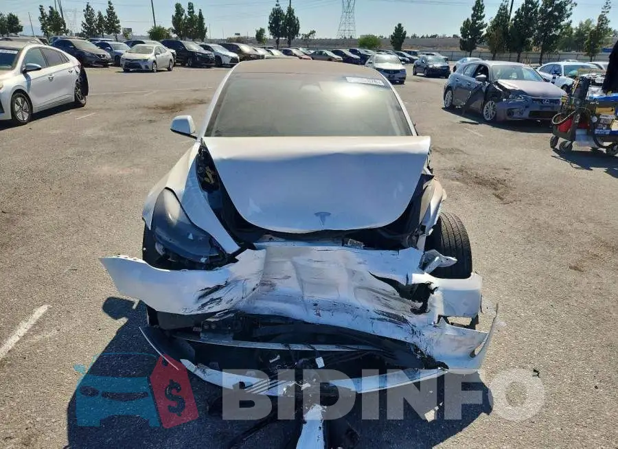 5YJ3E1EAXPF511538 Photo# 5