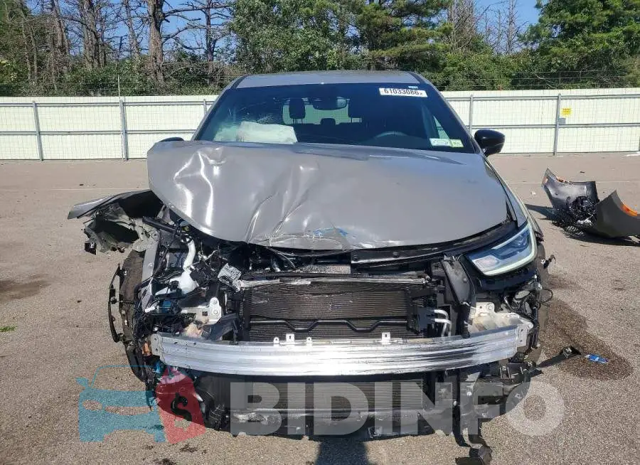 2C4RC1BG9SR558338 Photo# 5