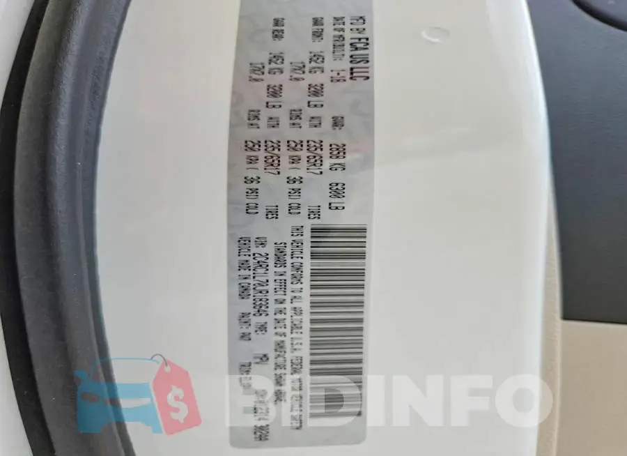 2C4RC1L70JR183646 Photo# 13