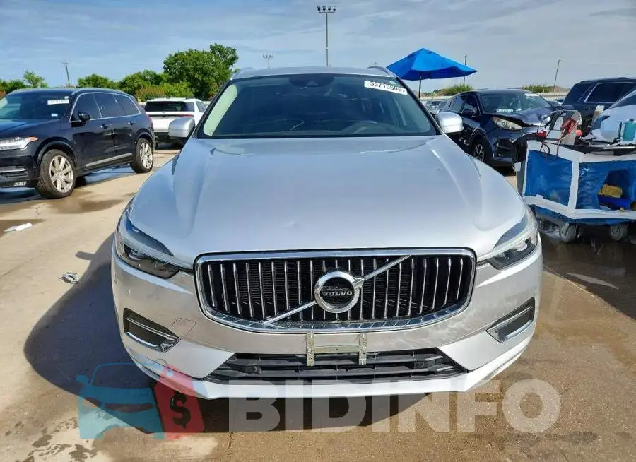 YV4102DL4M1825640 Photo# 5