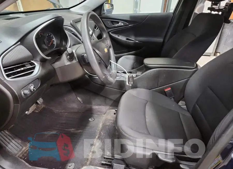 1G1ZB5ST3HF169243 Photo# 7