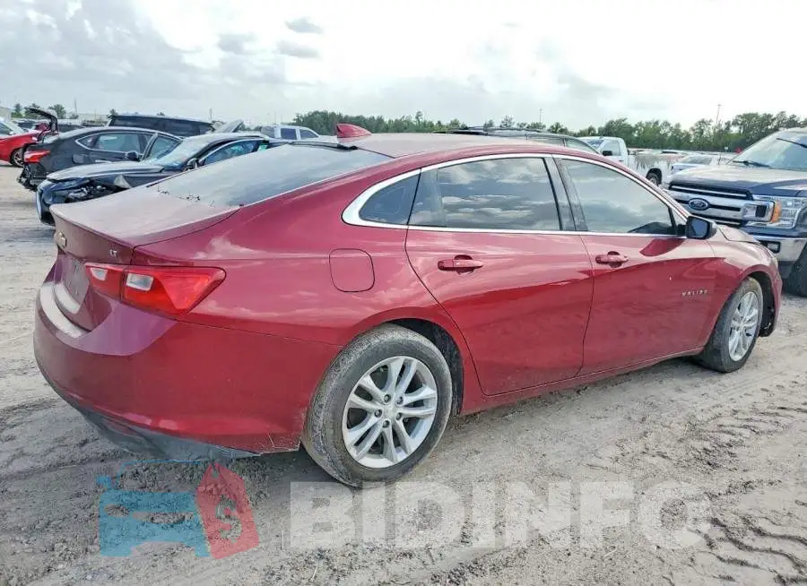1G1ZD5ST0JF250233 Photo# 3