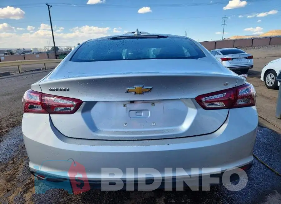 1G1ZD5ST2NF142962 Photo# 6