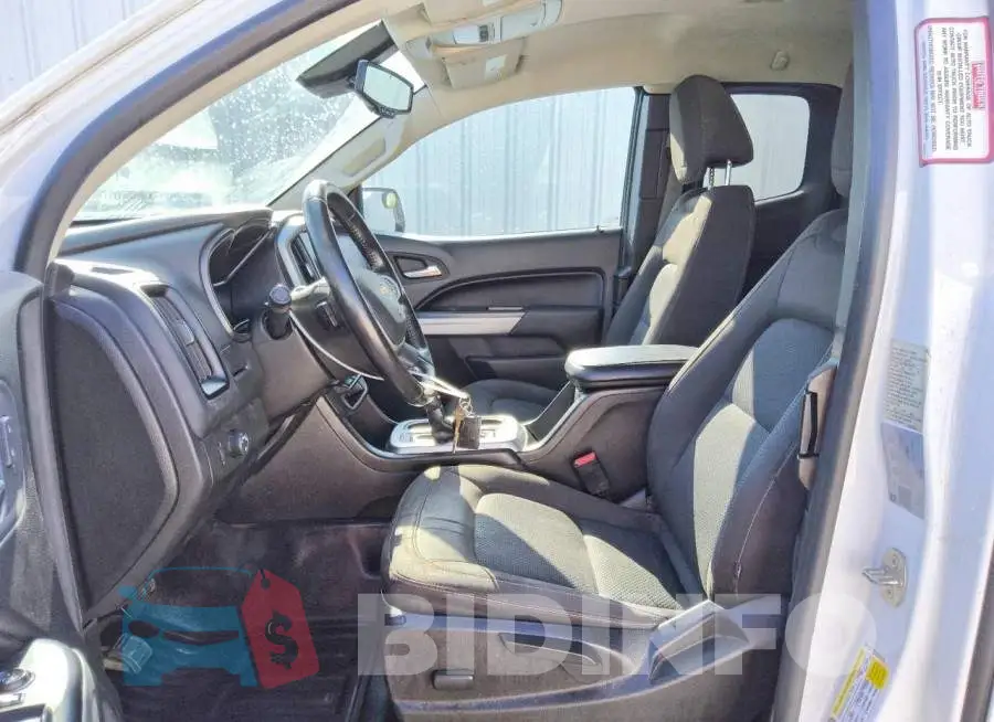 1GCHSCEA9M1183642 Photo# 7