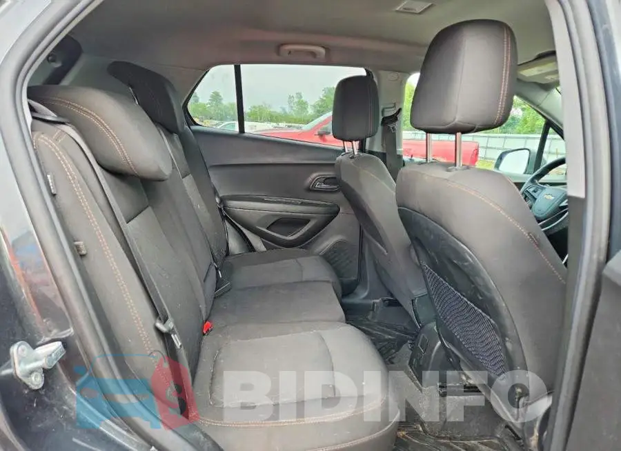 3GNCJPSB5JL404697 Photo# 10