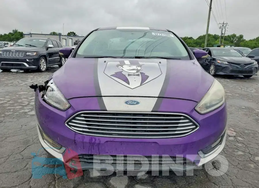 1FADP3J27JL201446 Photo# 5