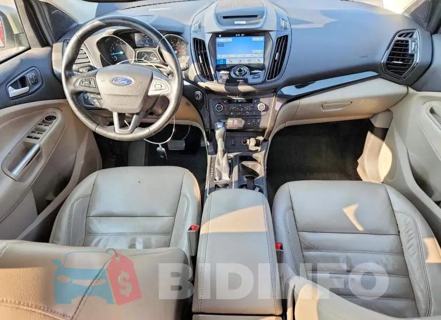 1FMCU9J93HUE47537 Photo# 8