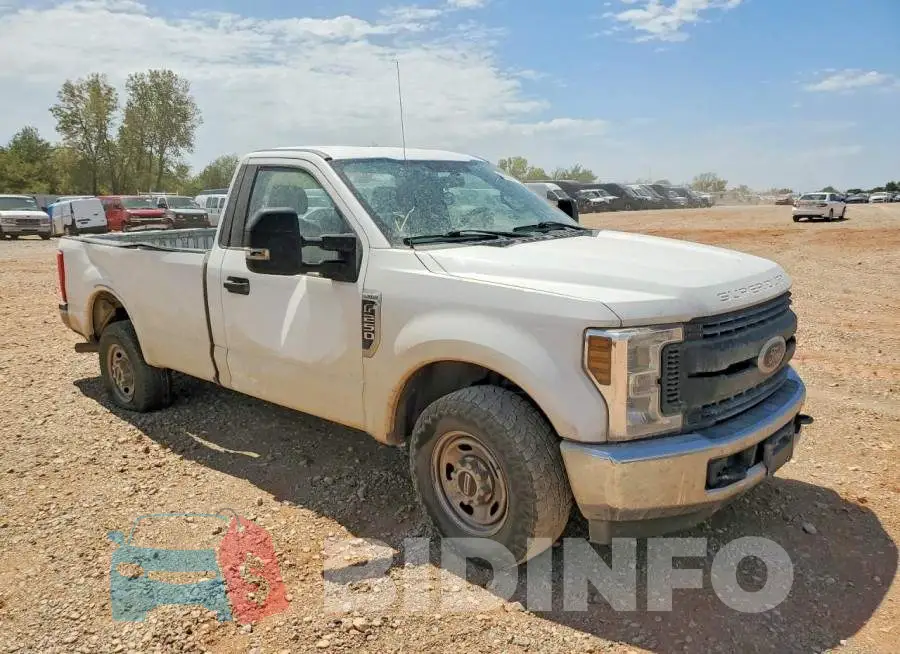 1FTBF2A60KEC67456 Photo# 4
