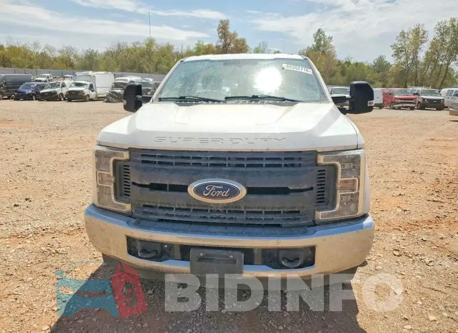 1FTBF2A60KEC67456 Photo# 5