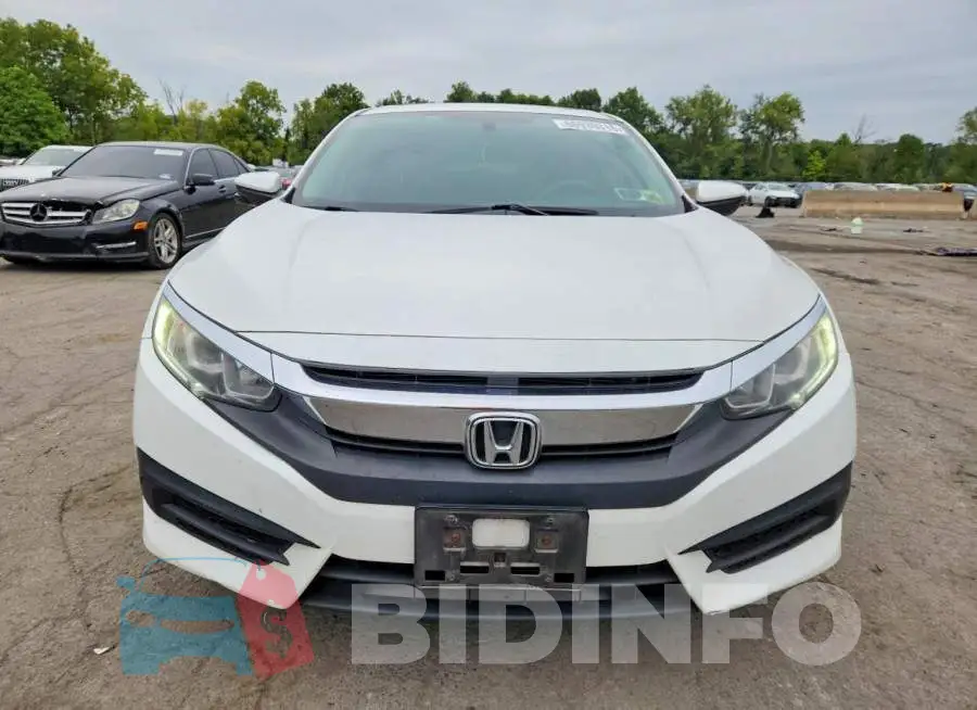 19XFC2F70HE210554 Photo# 5