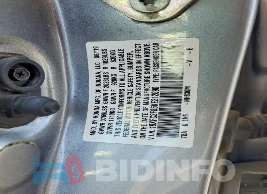 19XFC2F85KE212090 Photo# 12