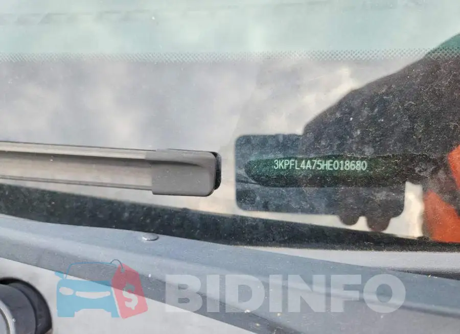 3KPFL4A75HE018680 Photo# 12