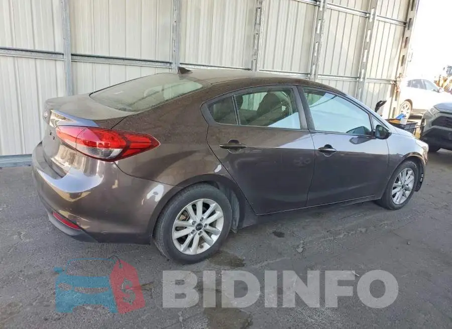 3KPFL4A75HE132923 Photo# 3