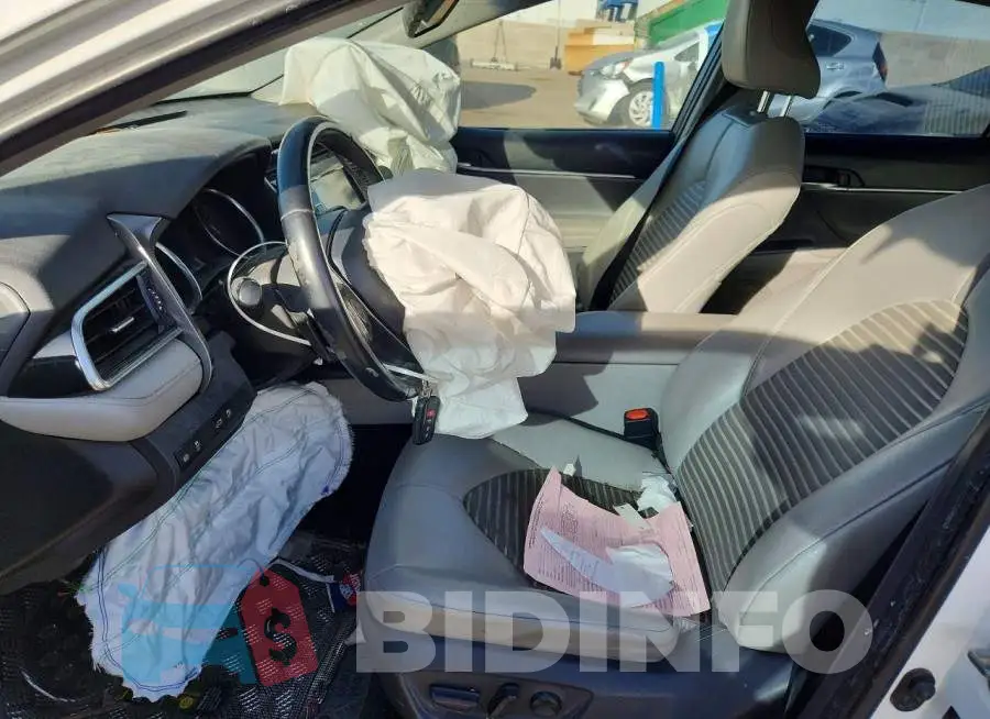 4T1B11HK8JU103349 Photo# 7