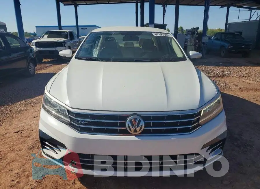 1VWDT7A39HC024847 Photo# 5