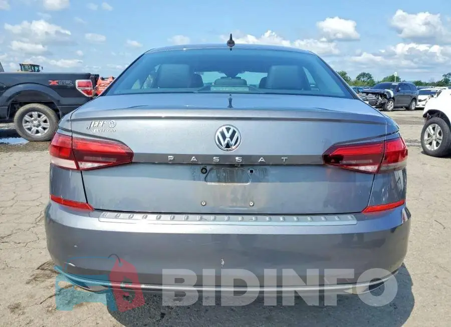 1VWSA7A33MC001930 Photo# 6