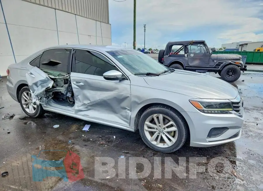 1VWSA7A35LC009851 Photo# 4