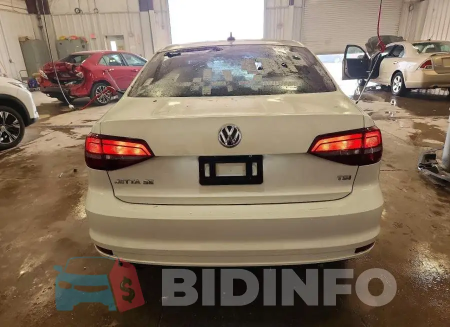 3VWB67AJ8HM340767 Photo# 6