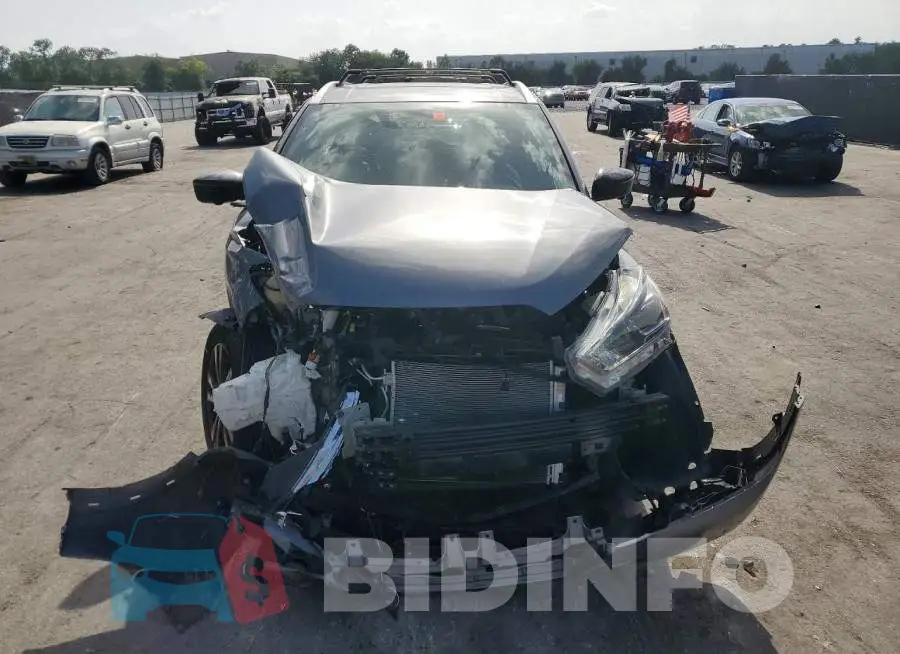 3N1CP5CU8KL515423 Photo# 5