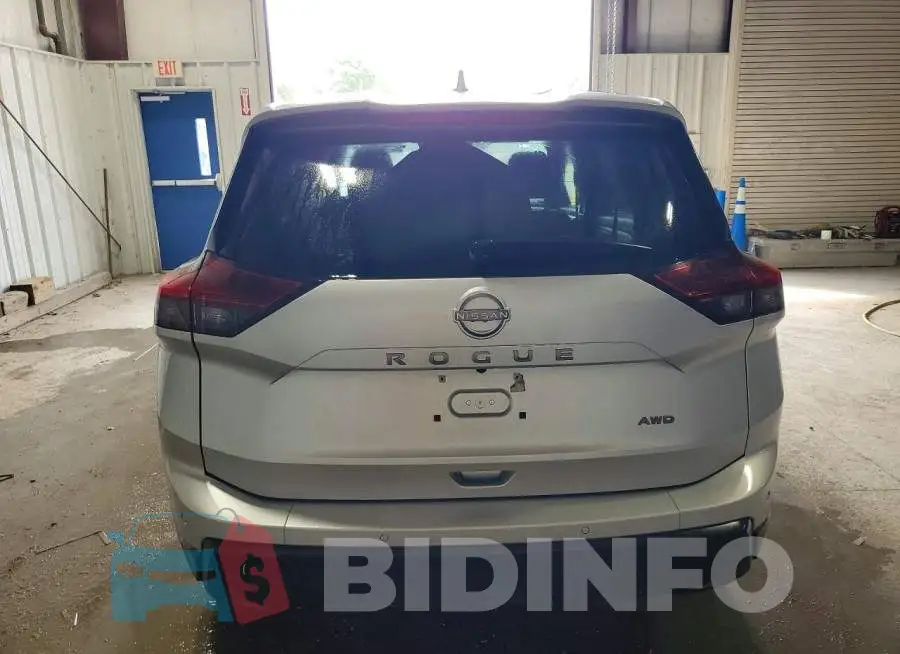 5N1BT3BB7SC811128 Photo# 6
