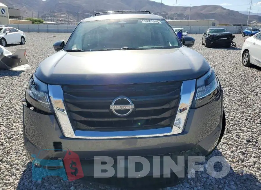 5N1DR3BA2NC240232 Photo# 5