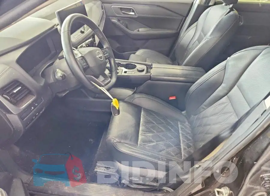 JN8BT3DD2SW471814 Photo# 7