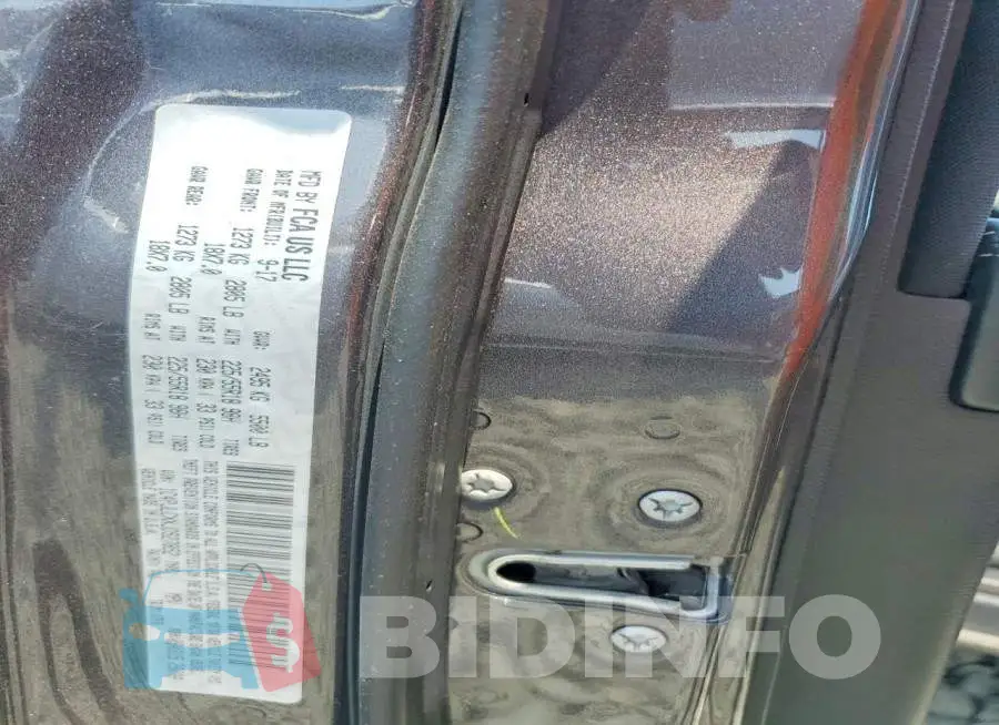 1C4PJLCXXJD527852 Photo# 13