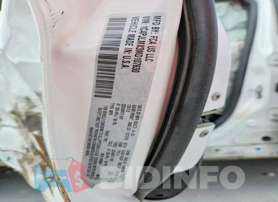 1C4PJLMX3MD107630 Photo# 13