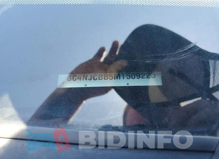 3C4NJCBB5MT509223 Photo# 13