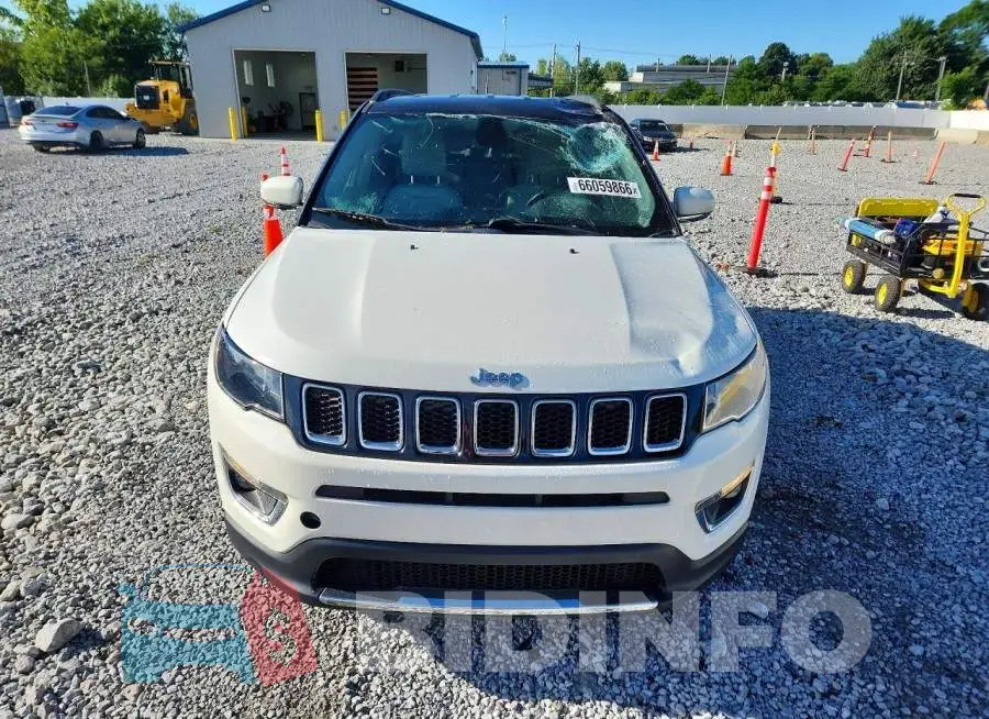 3C4NJCCB6LT205654 Photo# 5