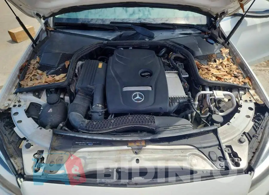 55SWF4JB8JU257893 Photo# 11