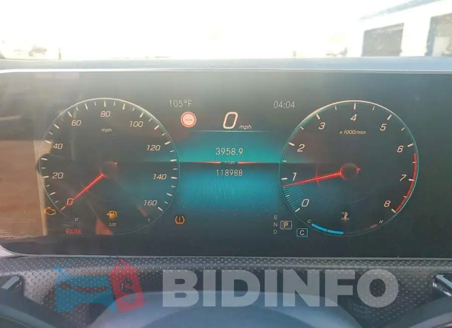 WDD3G4EB8KW000960 Photo# 9