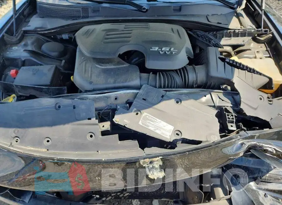 2C3CDXHG9PH530201 Photo# 11